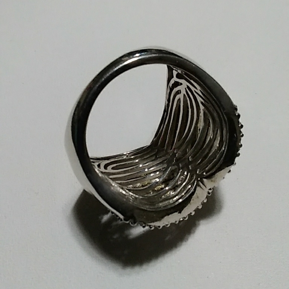 Diamond Ring - Picture 7 of 9